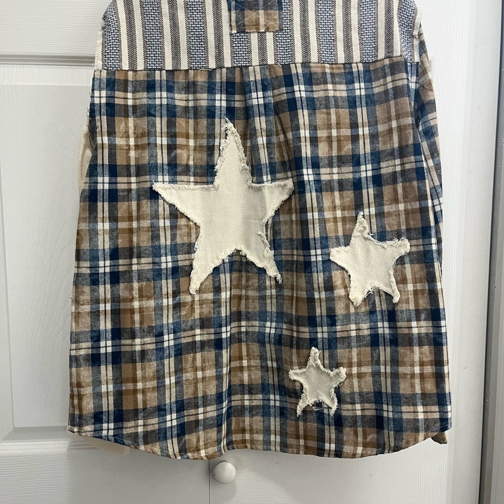 Striped and Plaid Button-Up Shirt - Picture 2 of 3